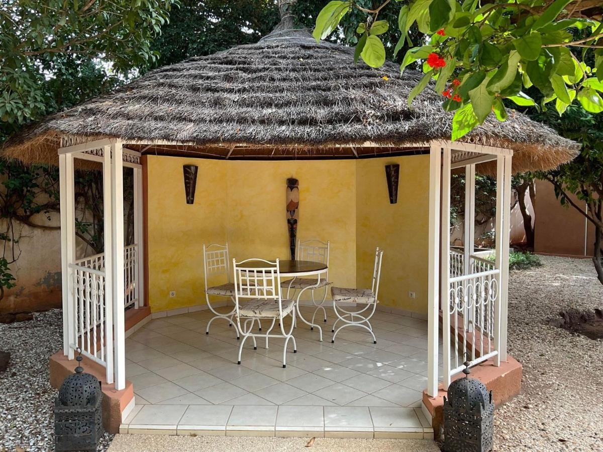 סומון La Maison De Jeanne Et Lea מראה חיצוני תמונה