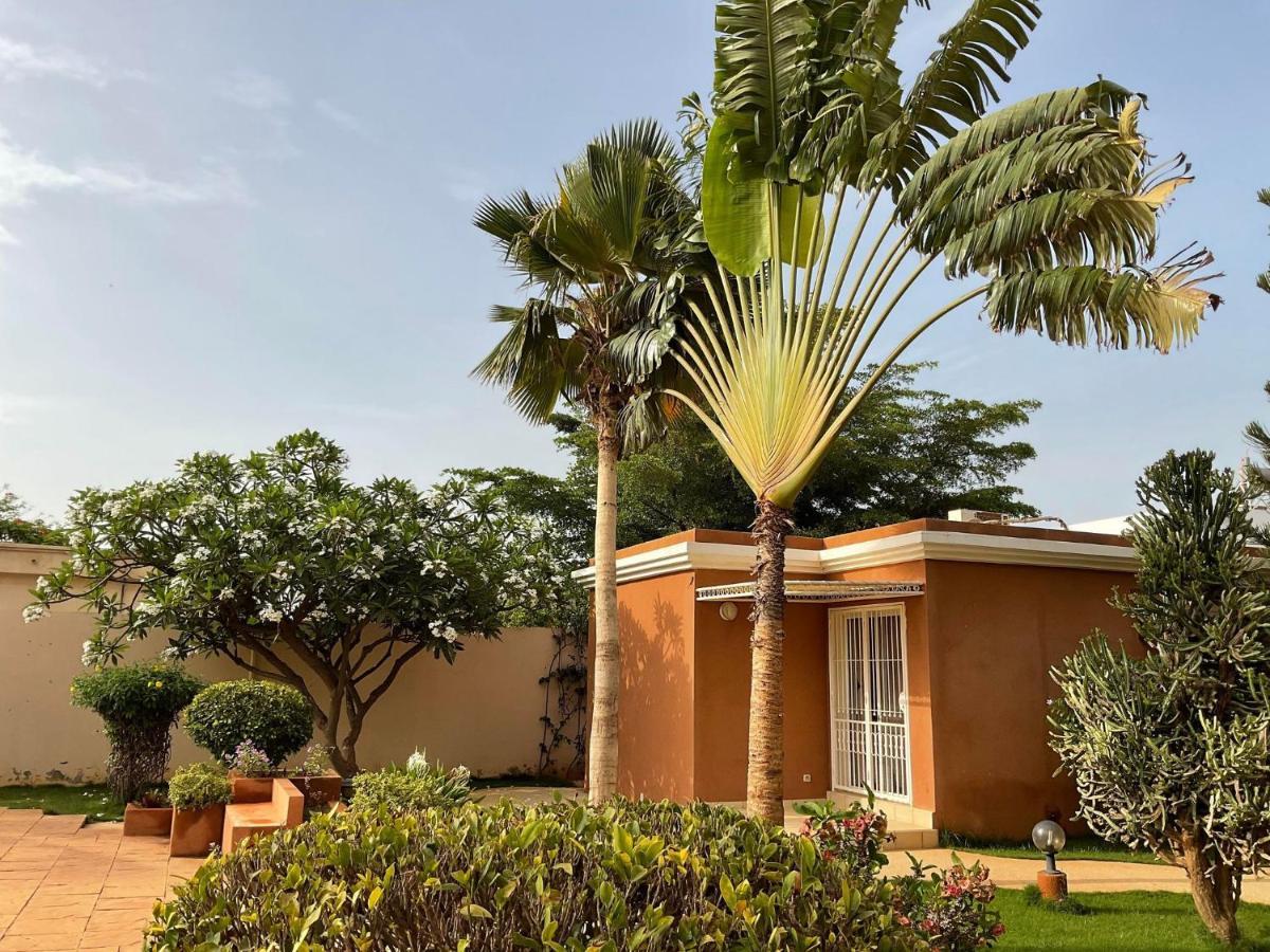 סומון La Maison De Jeanne Et Lea מראה חיצוני תמונה