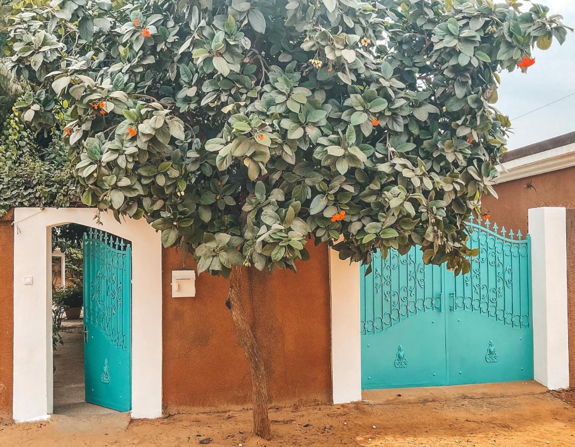סומון La Maison De Jeanne Et Lea מראה חיצוני תמונה